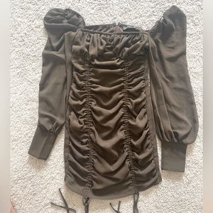 PRETTYLITTLETHING | BROWN RUCHED PUFF SLEEVE MINI DRESS